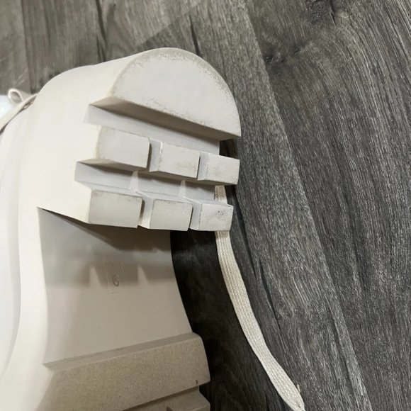 Steve Madden Women's Northern Lug-Sole Duck Booties Floor Model Check Pics B4HP - Picture 7 of 9